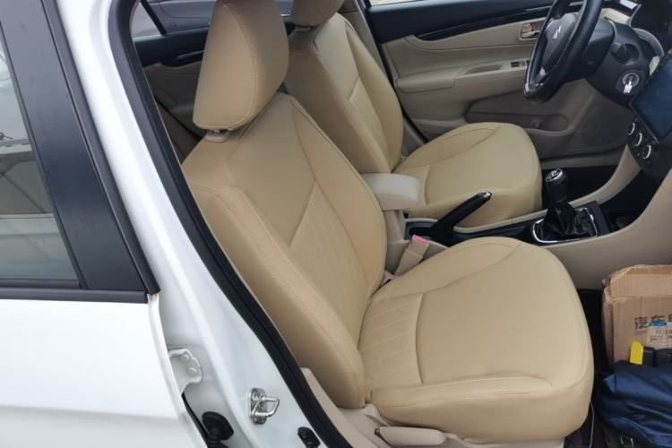 Used Suzuki Alivio 2015 1.6L Manual Comfort Model Right Front Seat
