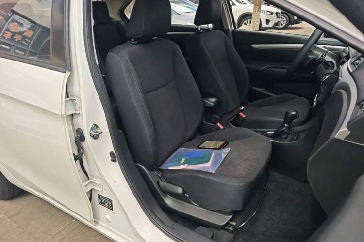 Used Suzuki Alivio 2015 1.6L Automatic Comfort Model Right Front Seat