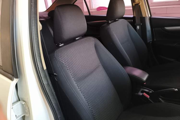 Used Suzuki Alivio 2015 1.6L Manual Comfort Model Right Front Seat