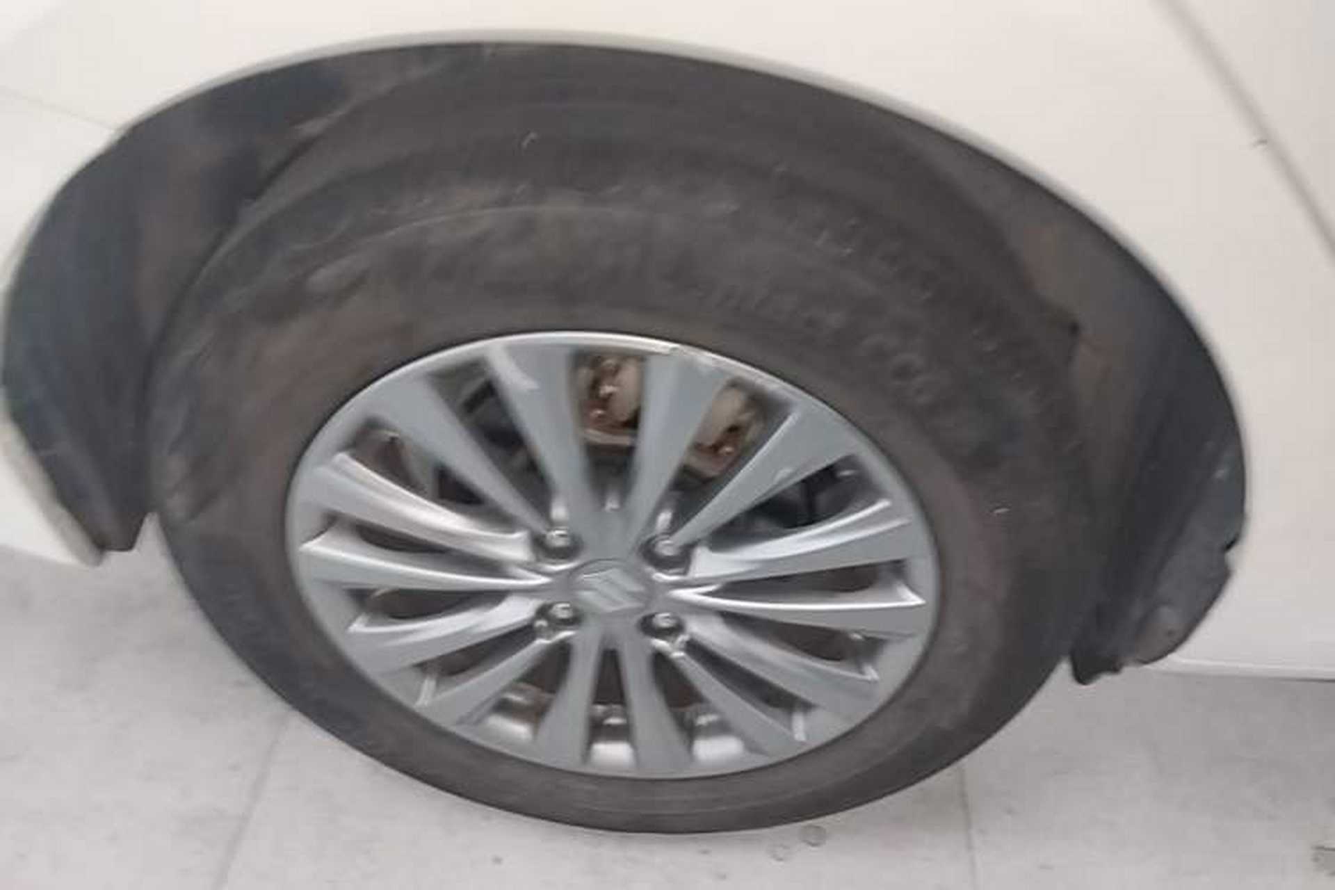 Used Suzuki Alivio 2015 1.6L Manual Comfort Model Right Rear Wheel Hub