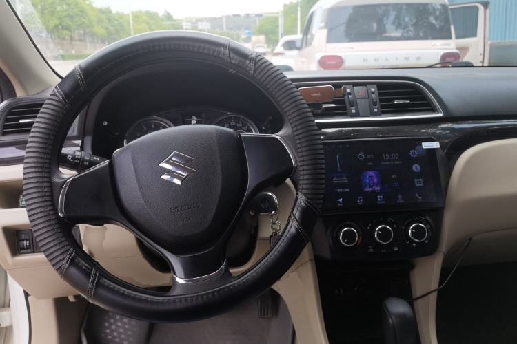 Used Suzuki Alivio 2015 1.6L Automatic Comfort Model Steering Wheel