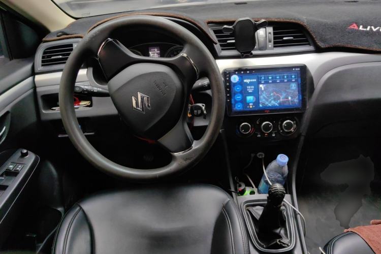Used Suzuki Alivio 2015 1.6L Manual Comfort Model Steering Wheel