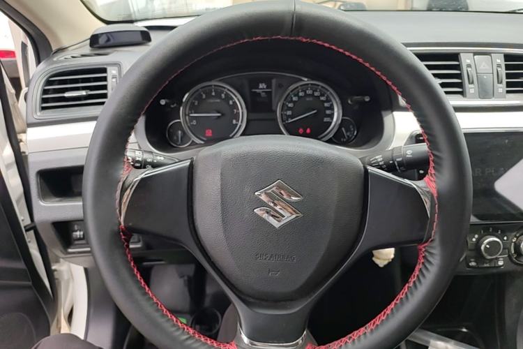 Used Suzuki Alivio 2015 1.6L Manual Comfort Model Steering Wheel