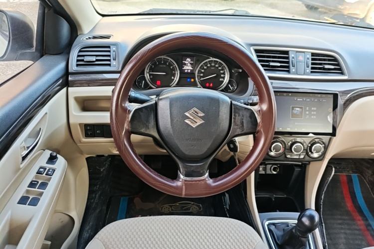 Used Suzuki Alivio 2015 1.6L Manual Comfort Model Steering Wheel