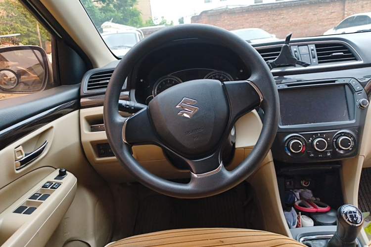 Used Suzuki Alivio 2015 1.6L Manual Comfort Model Steering Wheel