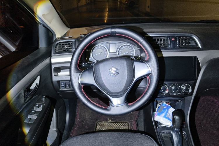 Used Suzuki Alivio 2015 1.6L Automatic Comfort Model Steering Wheel