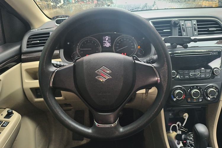 Used Suzuki Alivio 2015 1.6L Automatic Comfort Model Steering Wheel