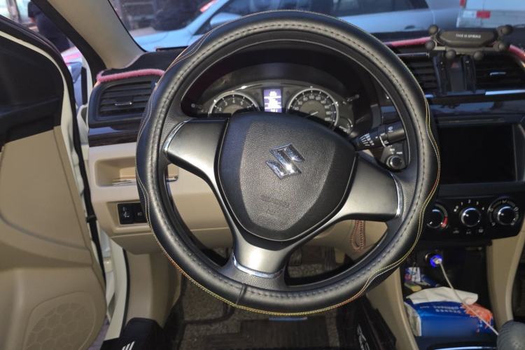 Used Suzuki Alivio 2015 1.6L Manual Comfort Model Steering Wheel