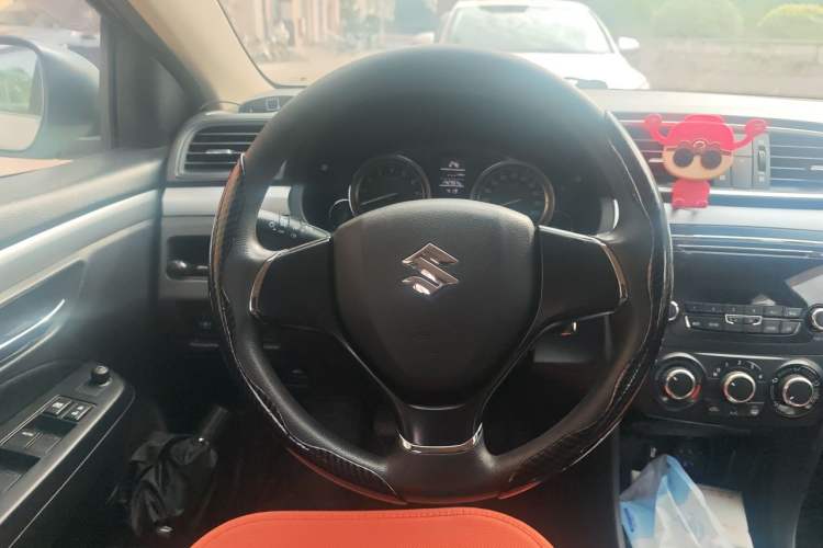 Used Suzuki Alivio 2015 1.6L Manual Comfort Model Steering Wheel