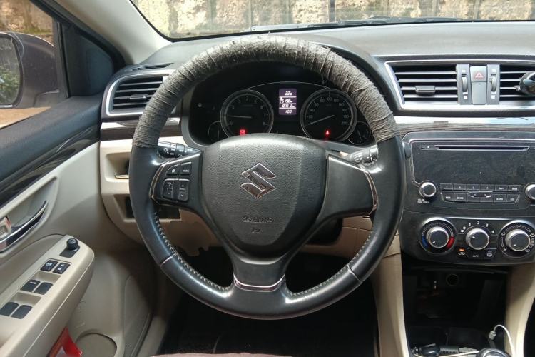 Used Suzuki Alivio 2015 1.6L Manual Enjoyment Model Steering Wheel