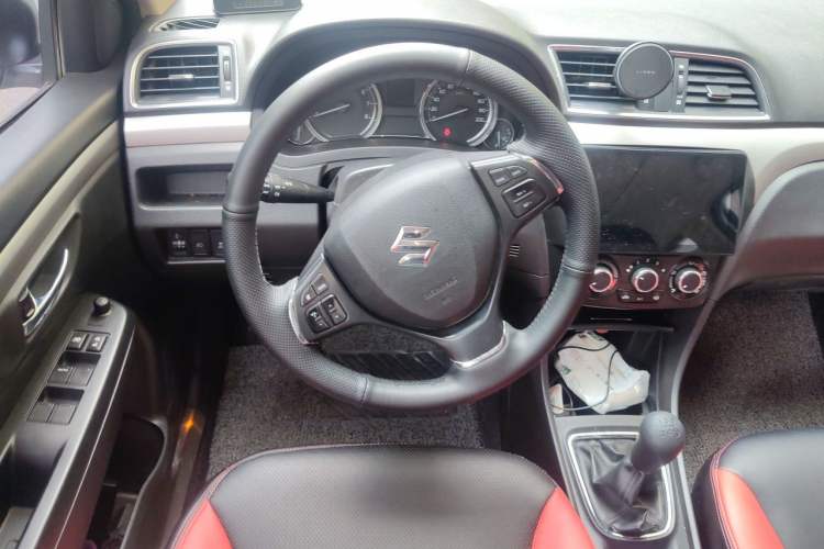 Used Suzuki Alivio 2015 1.6L Manual Enjoyment Model Steering Wheel