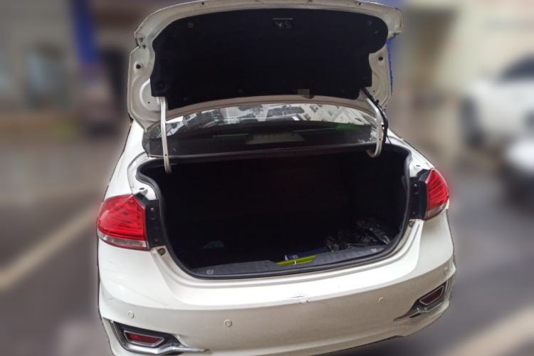 Used Suzuki Alivio 2015 1.6L Manual Enjoyment Model Trunk