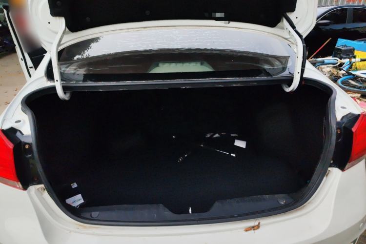 Used Suzuki Alivio 2015 1.6L Automatic Enjoyment Model Trunk