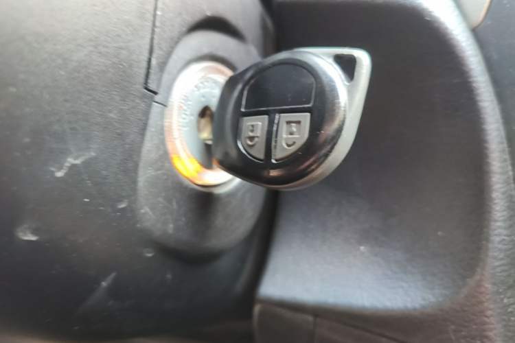 Used Suzuki Alivio 2015 1.6L Manual Comfort Model Vehicle Key