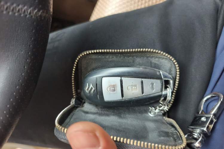 Used Suzuki Alivio 2015 1.6L Manual Enjoyment Model Vehicle Key