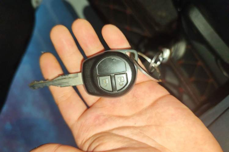 Used Suzuki Alivio 2015 1.6L Manual Comfort Model Vehicle Key