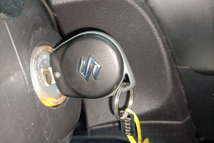 Used Suzuki Alivio 2015 1.6L Manual Comfort Model Vehicle Key