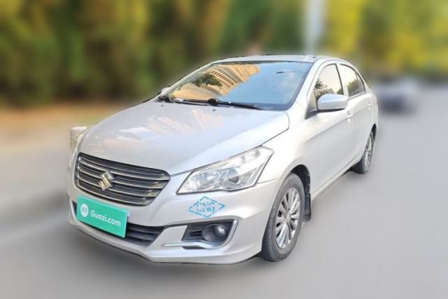 Suzuki Alivio Suzuki Kiyora 1.6-liter manual CNG taxi version usado