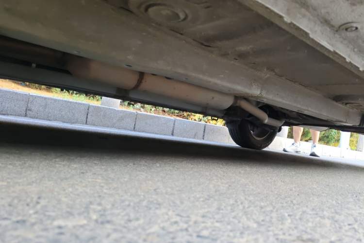 Used Suzuki Alivio  Chassis Front Left