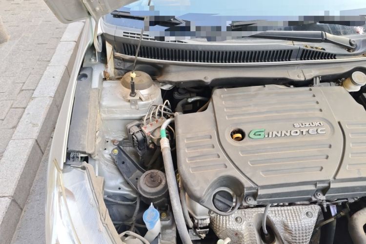 Used Suzuki Alivio  Engine Bay Right