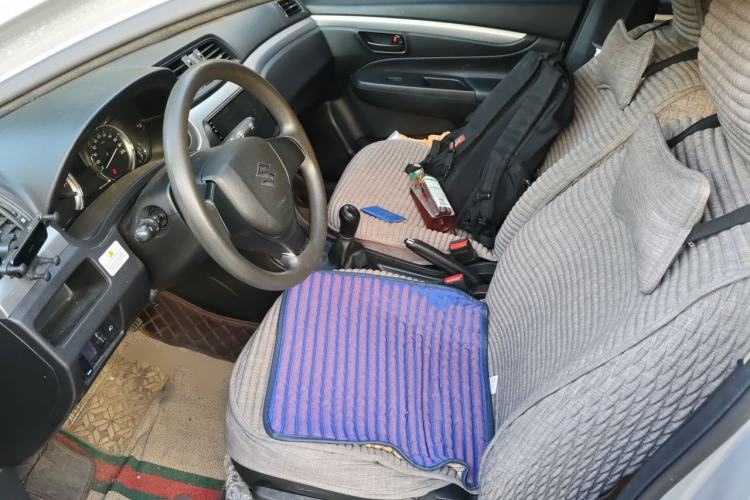 Used Suzuki Alivio  Left Front Seat