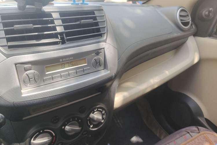 Used Suzuki Alto 2009 1.0L Manual Comfort Edition Audio And AC Panel