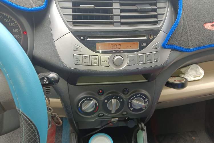 Used Suzuki Alto 2009 1.0L Automatic Luxury Version Audio And AC Panel