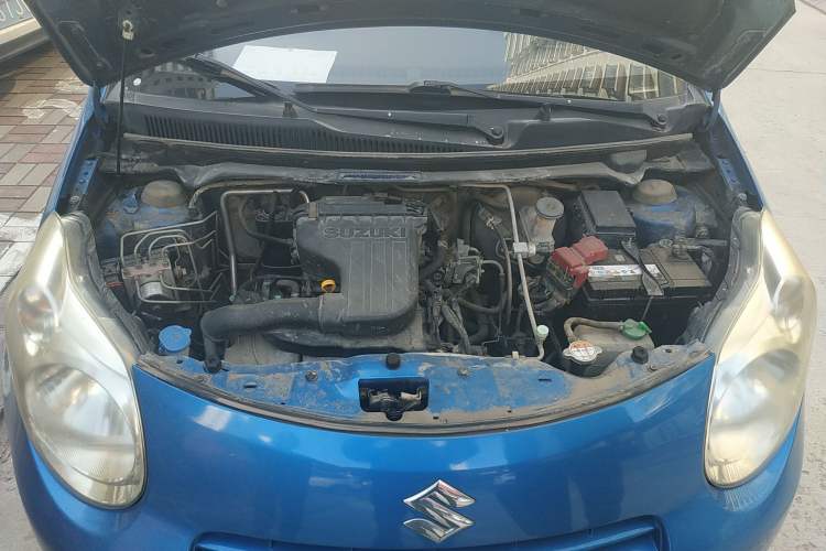 Used Suzuki Alto 2009 1.0L Manual Deluxe Edition Engine Bay