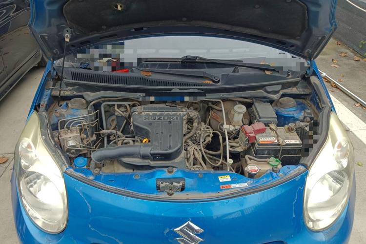 Used Suzuki Alto 2009 1.0L Automatic Luxury Version Engine Bay