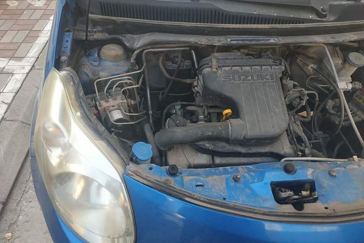 Used Suzuki Alto 2009 1.0L Manual Deluxe Edition Engine Bay Right