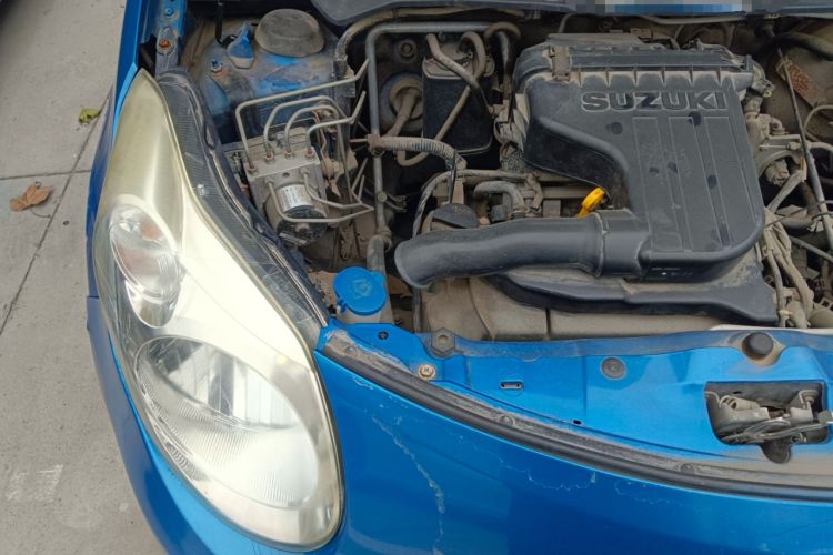 Used Suzuki Alto 2009 1.0L Automatic Luxury Version Engine Bay Right