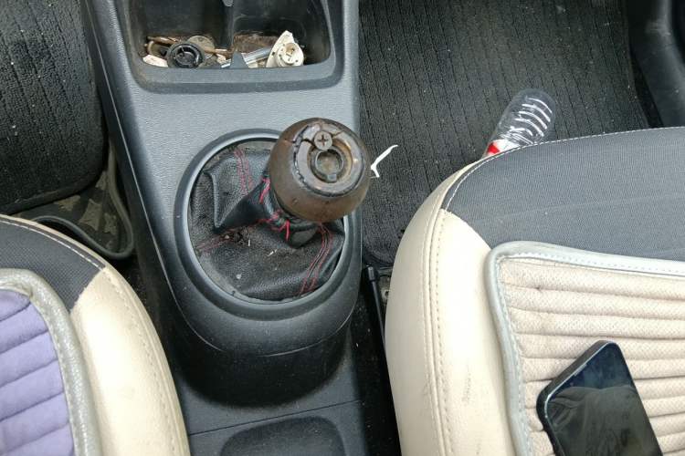 Used Suzuki Alto 2009 1.0L Manual Deluxe Edition Gear Lever