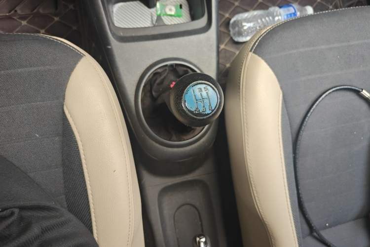 Used Suzuki Alto 2009 1.0L Manual Deluxe Edition Gear Lever