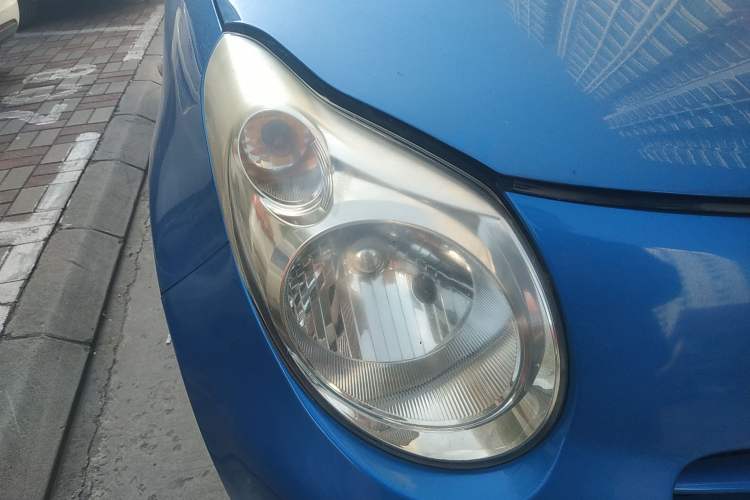 Used Suzuki Alto 2009 1.0L Manual Deluxe Edition Right Front Headlight