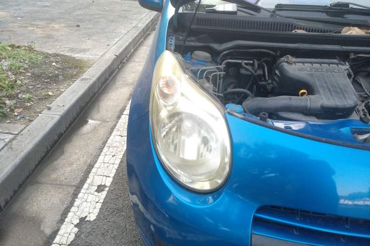 Used Suzuki Alto 2009 1.0L Automatic Luxury Version Right Front Headlight