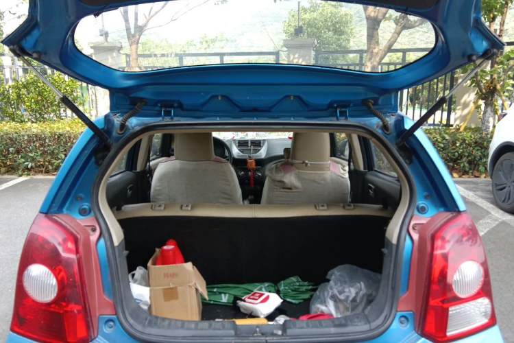 Used Suzuki Alto 2009 1.0L Manual Deluxe Edition Trunk