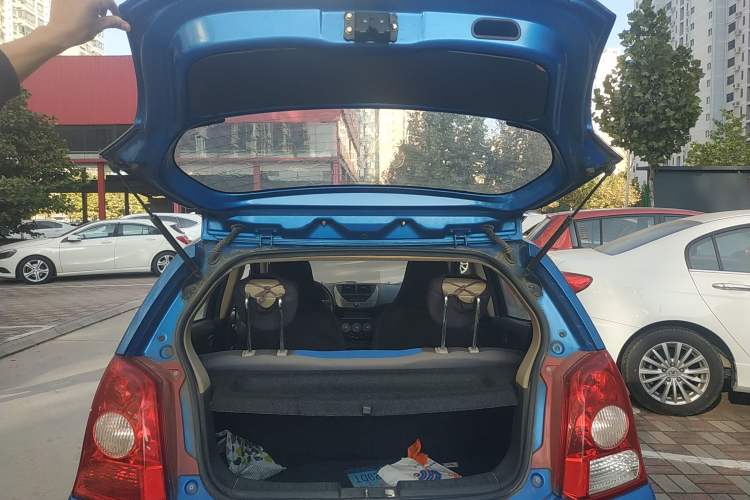 Used Suzuki Alto 2009 1.0L Manual Deluxe Edition Trunk