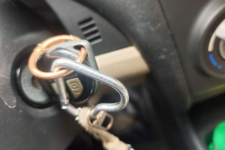 Used Suzuki Alto 2009 1.0L Manual Deluxe Edition Vehicle Key