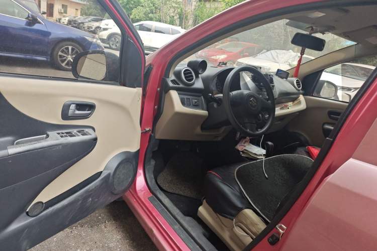 Used Suzuki Alto 2009 1.0L Automatic Luxury Version Driver Seat