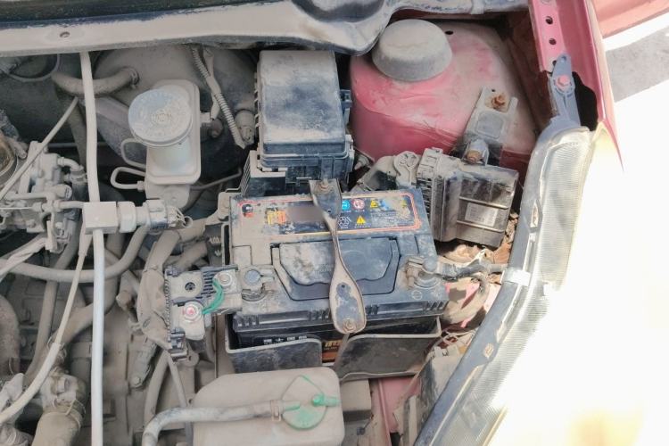 Used Suzuki Alto 2009 1.0L Automatic Luxury Version Engine Bay Left