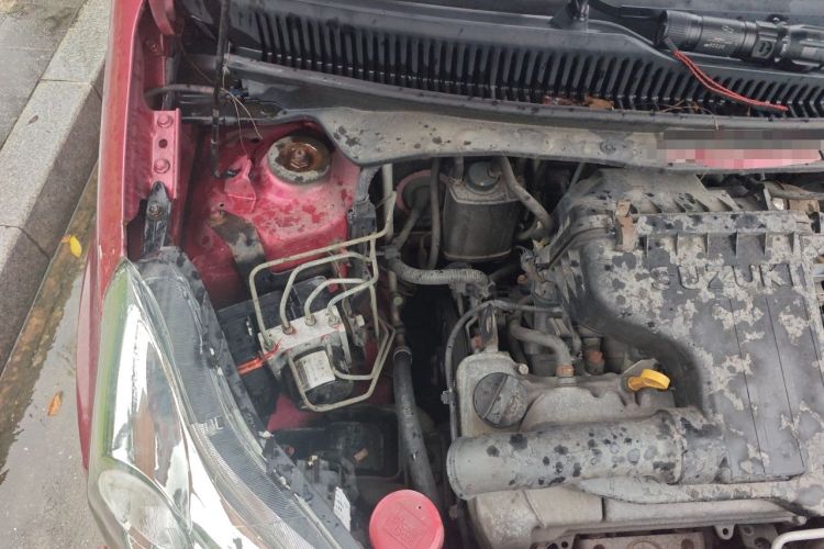 Used Suzuki Alto 2009 1.0L Automatic Luxury Version Engine Bay Right