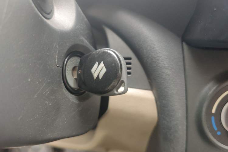 Used Suzuki Alto 2009 1.0L Automatic Luxury Version Vehicle Key