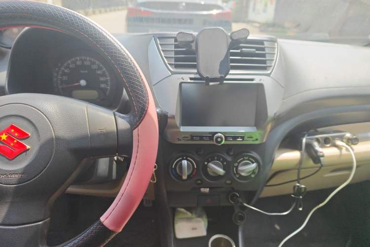 Used Suzuki Alto 2009 1.0L Automatic Luxury Version Audio And AC Panel