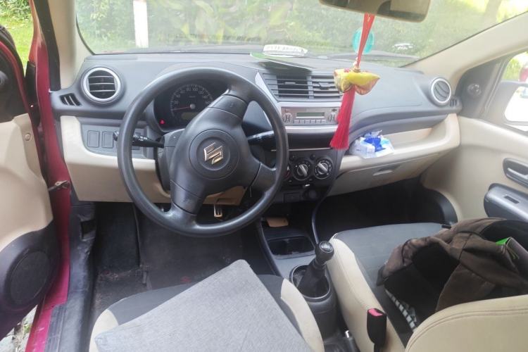 Used Suzuki Alto 2009 1.0L Manual Comfort Edition Center Console