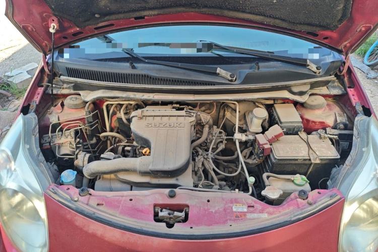 Used Suzuki Alto 2009 1.0L Automatic Luxury Version Engine Bay