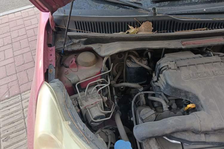 Used Suzuki Alto 2009 1.0L Automatic Luxury Version Engine Bay Right