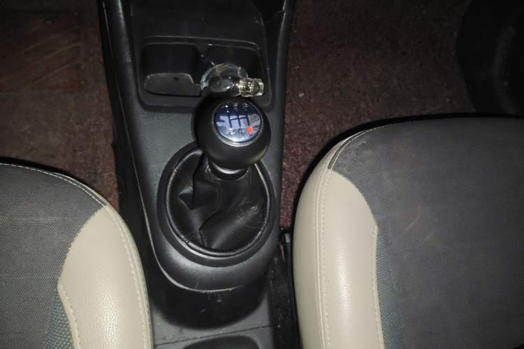 Used Suzuki Alto 2009 1.0L Manual Deluxe Edition Gear Lever
