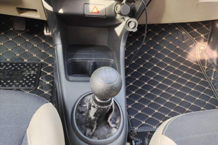 Used Suzuki Alto 2009 1.0L Manual Deluxe Edition Gear Lever