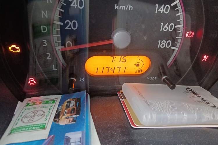 Used Suzuki Alto 2009 1.0L Automatic Luxury Version Odometer Close Up
