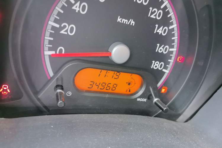 Used Suzuki Alto 2009 1.0L Manual Comfort Edition Odometer Close Up